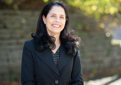 Dr. Lisa Strate